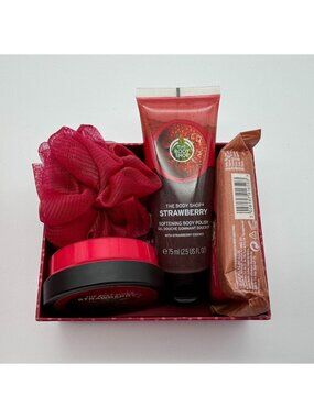 The Body Shop Strawberry 4 Piece Gift Set Bar Soap Body Polish Body Butter Pouf